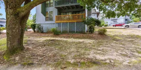 104 Golf Terrace