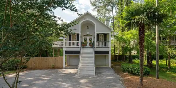126 Bay View Drive
