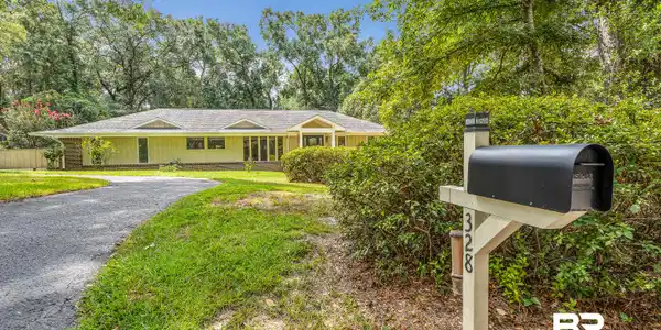 328 Bay Hill Drive