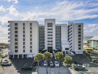 407 W Beach Boulevard