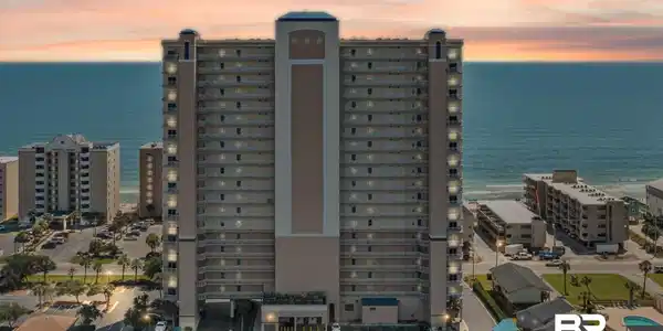 Image 2: Best Amenities in Gulf Shores