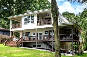 851 Sea Cliff Drive