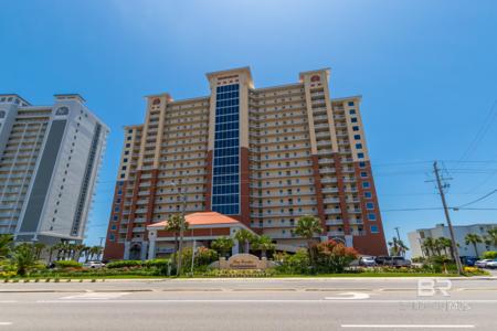 365 E Beach Boulevard