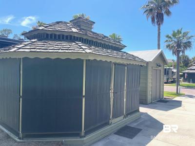 4650 Griffith Marina Road