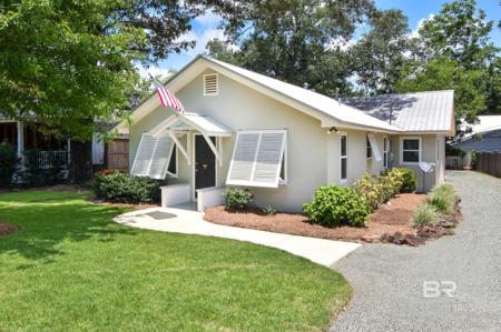 421 Volanta Avenue