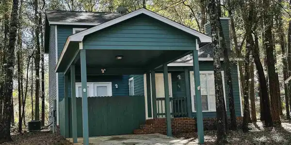 64 Summer Oaks Drive