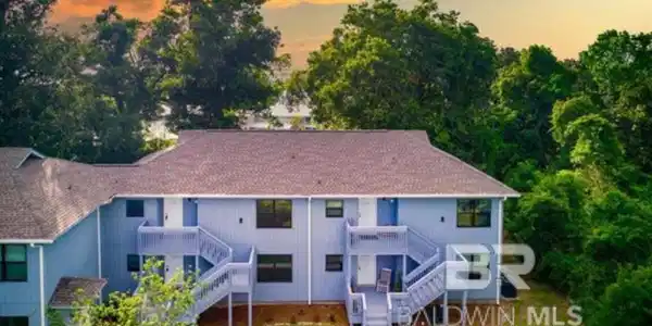 1146 Seacliff Drive