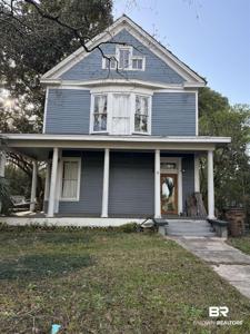 352 S Ann Street