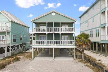 1408 Beach Blvd