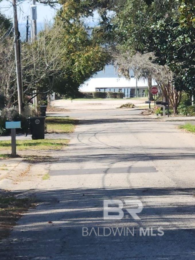 Image 4: Mobile Bay View Street