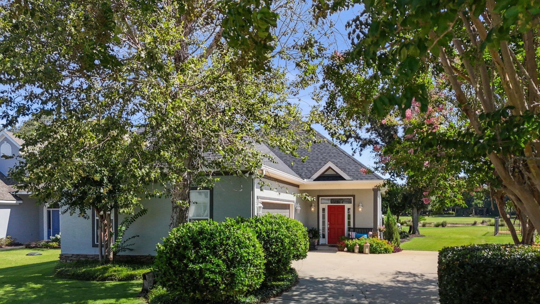 Image 2: 2023 Exterior Paint & Newer