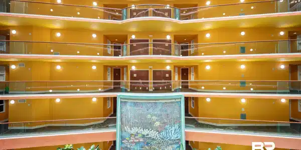 Image 3: Exterior space