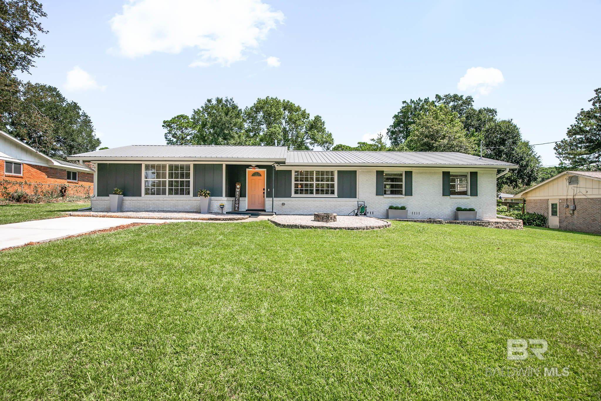 Image 1: Front Of Structure