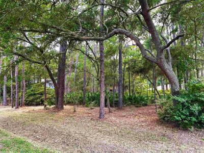 1001 McIntosh Place