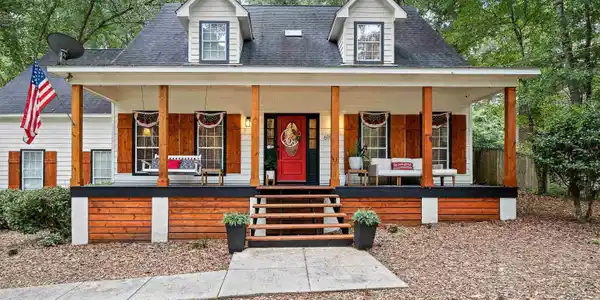 619 Ridgewood Drive