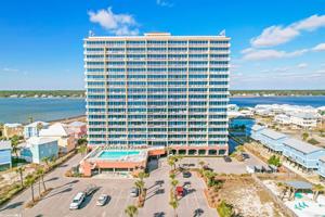 1524 Beach Blvd