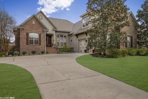 822 Summer Lake Street