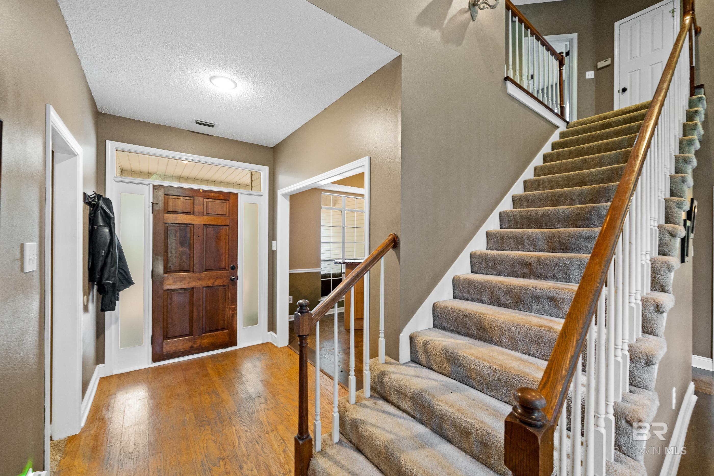 Image 3: Entrance Foyer