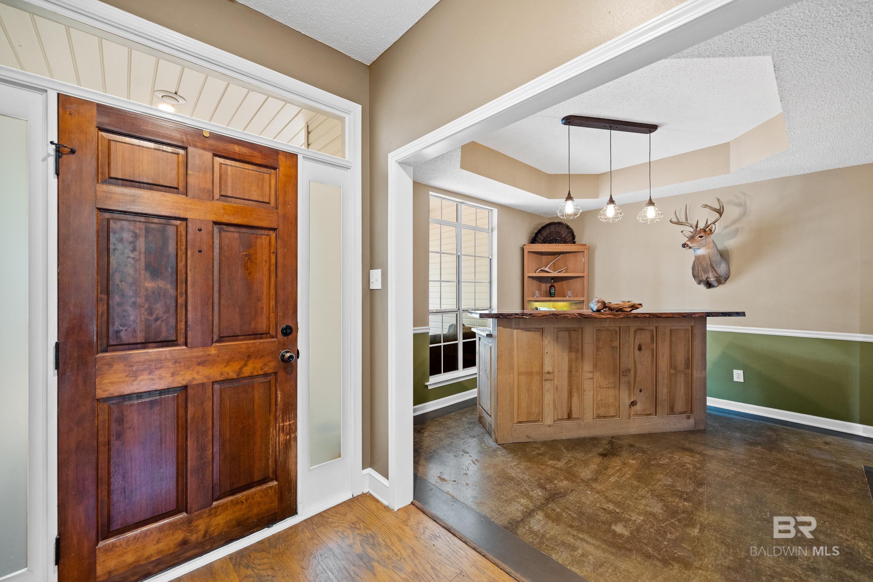 Image 4: Entrance Foyer