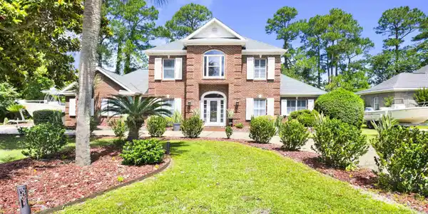 636 Magnolia Circle