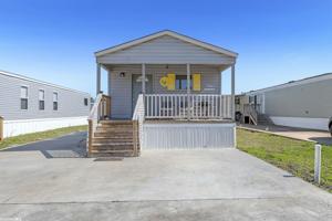 16707 Lagoon Circle