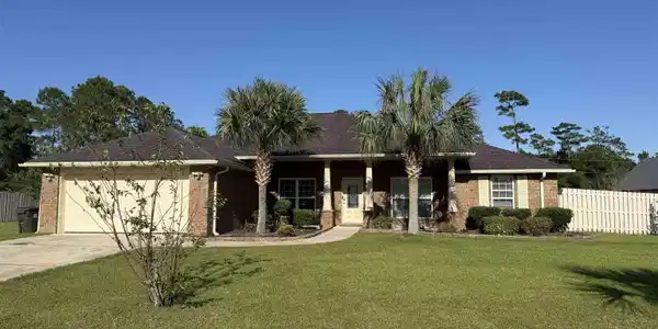 10147 Lyttleton Loop