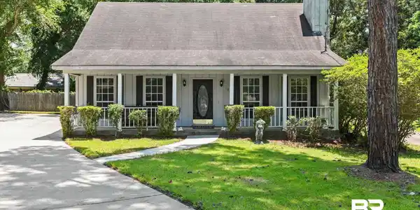 110 Iris Circle