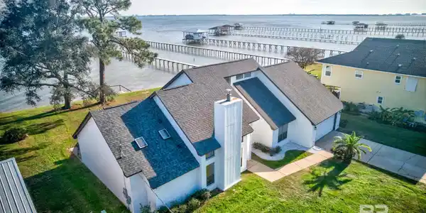 9100 Bay View Drive