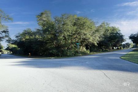 621 Forestwood Drive