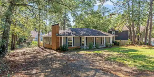 110 Hanover Drive