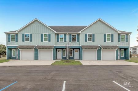 9522 Firefly Court
