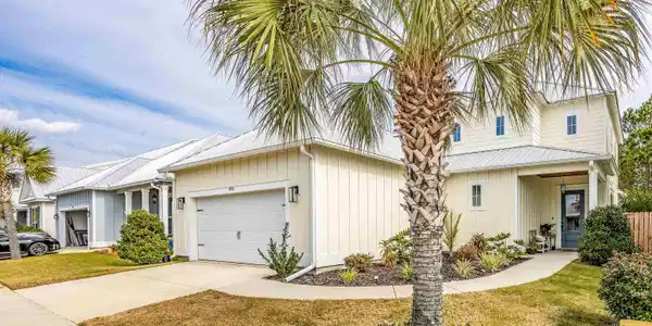 4936 E Cypress Loop
