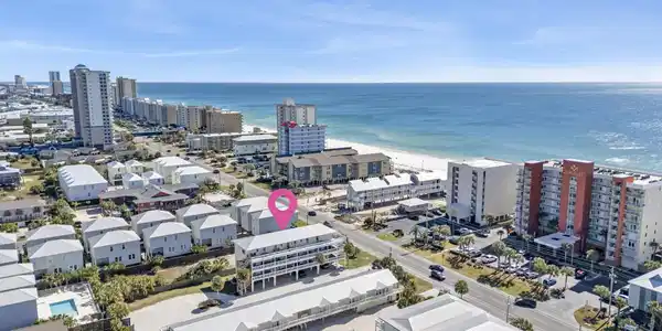 1118 W Beach Boulevard