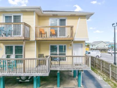 372 E Beach Boulevard