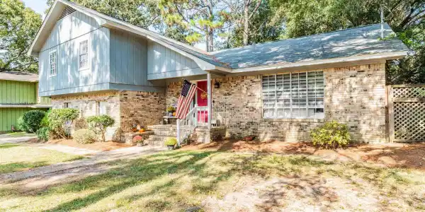 139 Ridgewood Drive