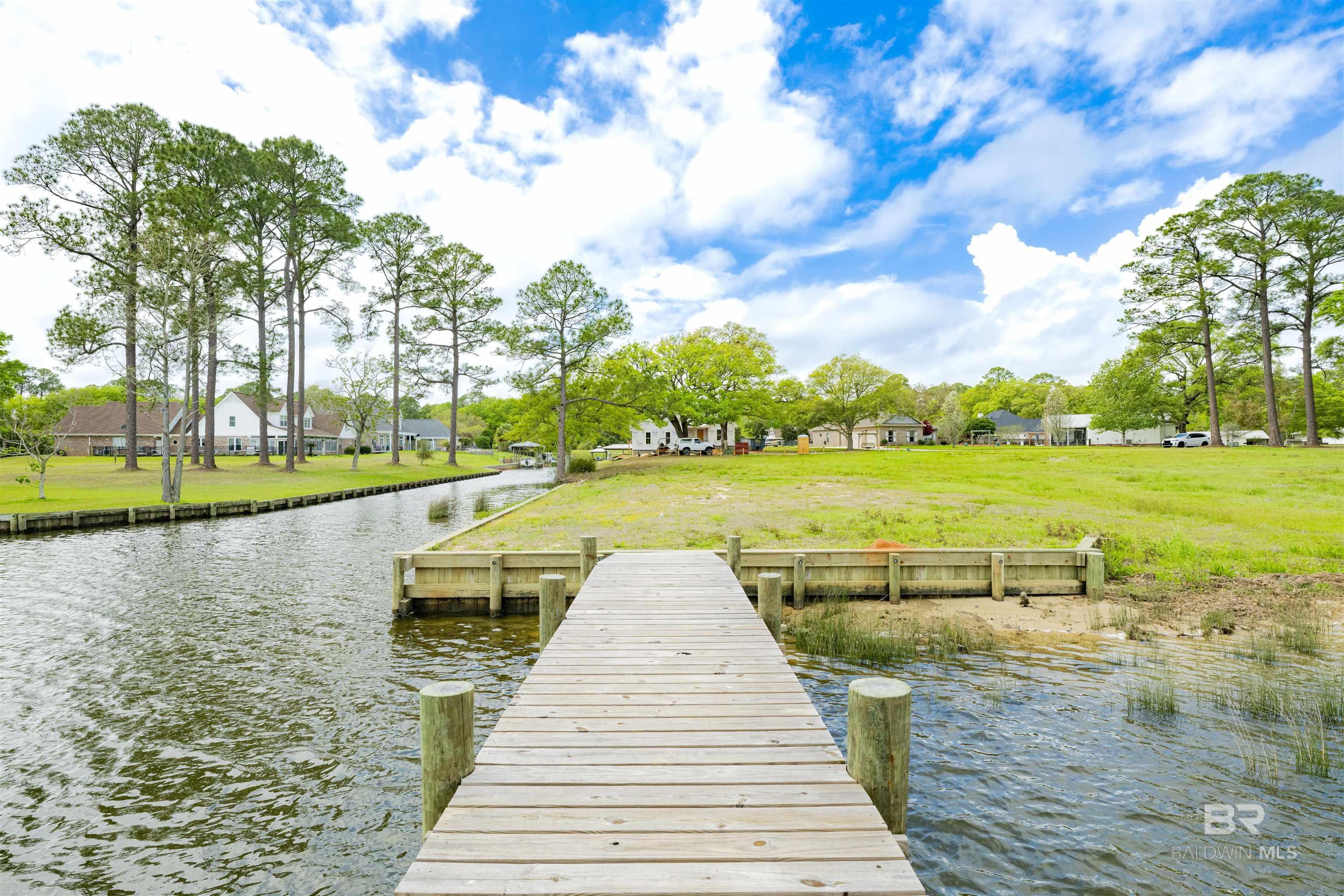 Image 4: Dock