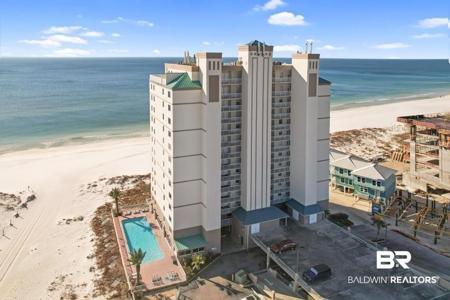 561 E Beach Boulevard