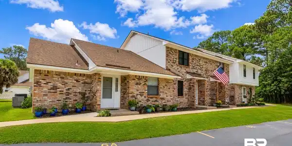 328 Clubhouse Drive