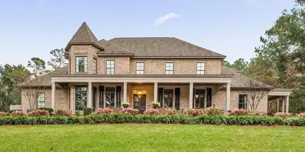 110 Augusta Court