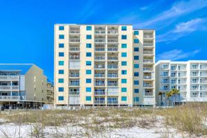 327 Beach Blvd