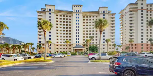 527 Beach Club Trail