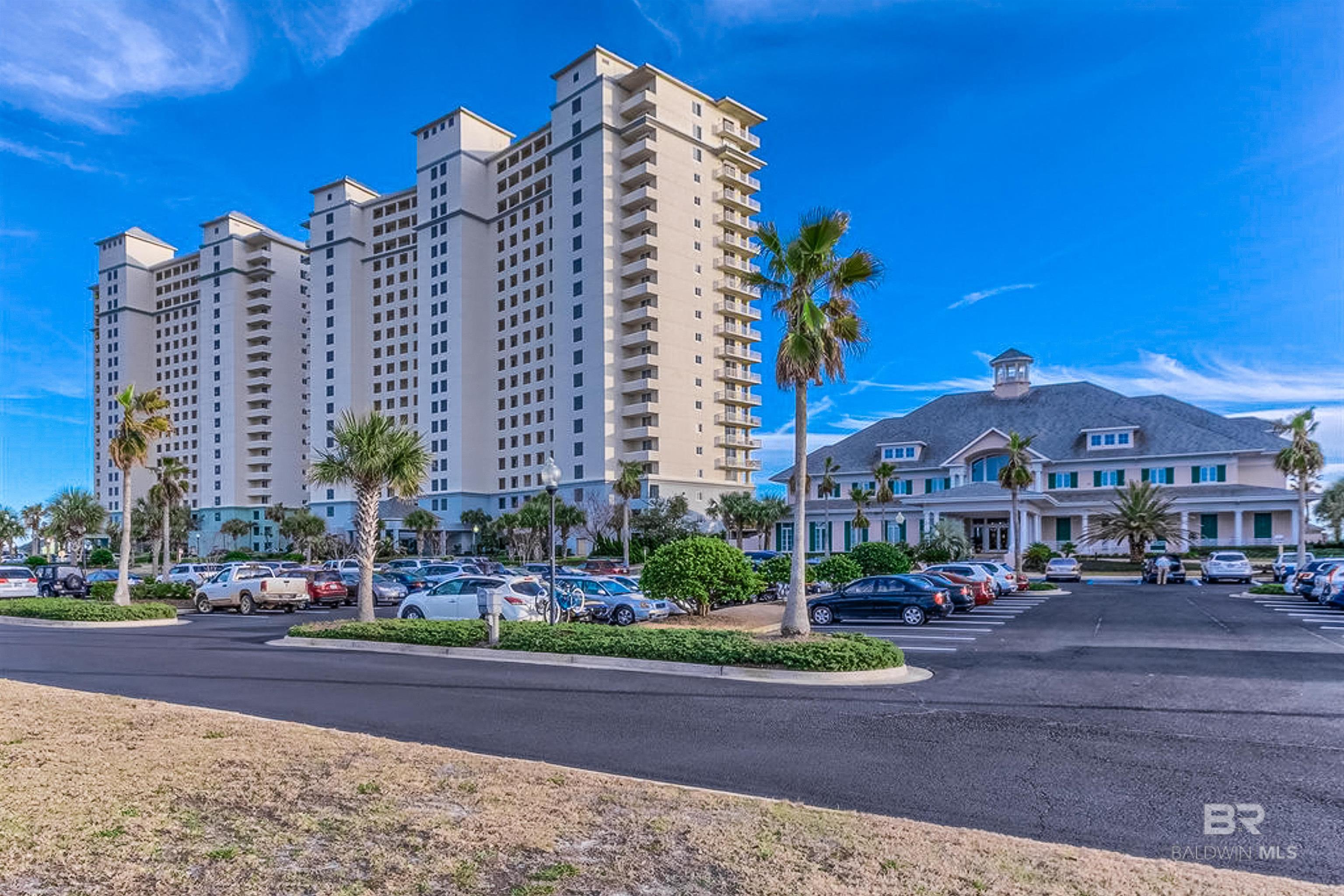 Image 4: Front Of Structure