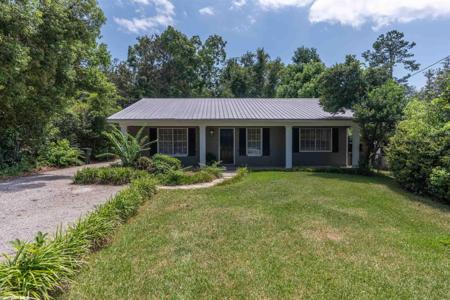 306 Gaston Avenue