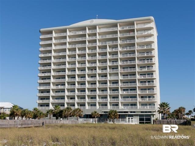 Image 2: View of apartment building / complex
