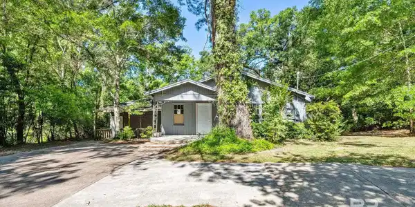 7499 Pinehill Road