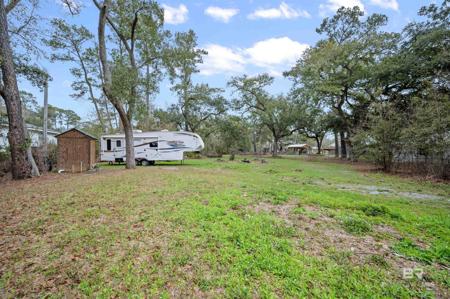 10259 Canal Circle