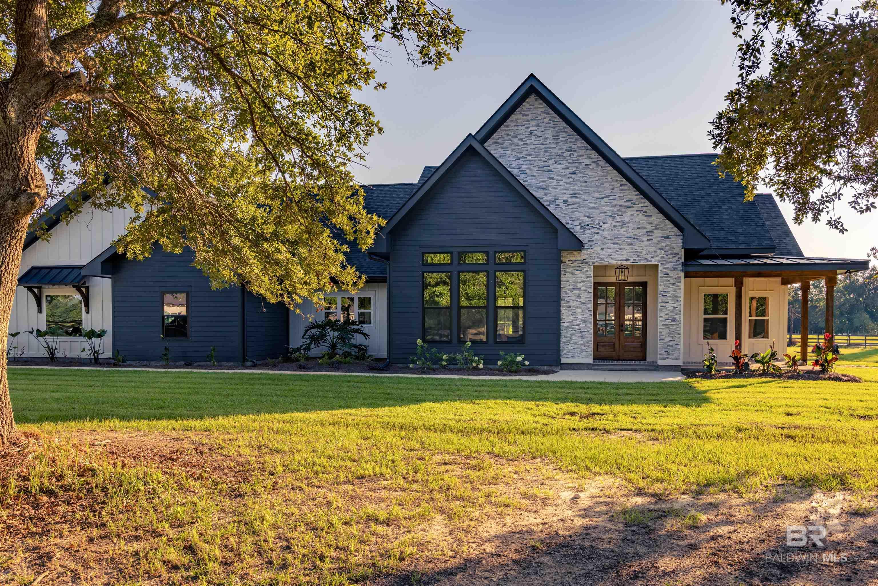 Image 2: Main view of 9957 Paddock Trace Drive