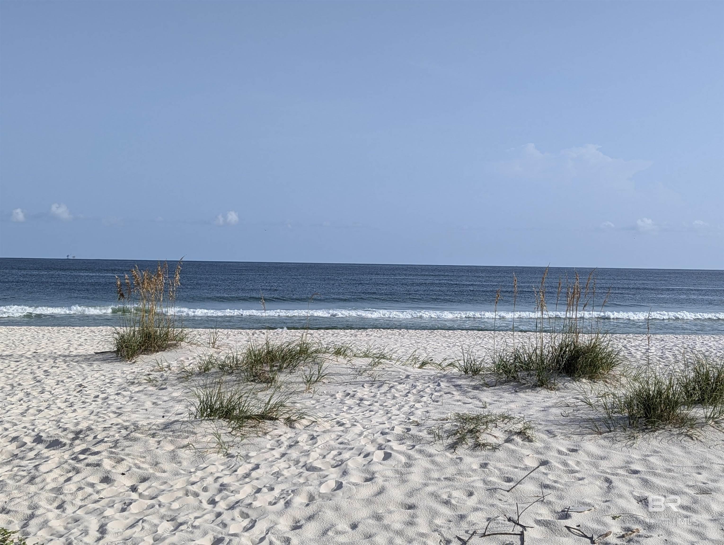 Image 2: Deeded Beach Access