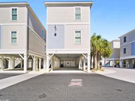 1592 Beach Blvd
