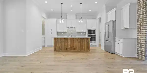 Image 4: Model Home